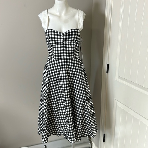 Unique Vintage 1950s White and Black Gingham Swing Dress Retro Sz S NEW - Picture 1 of 13